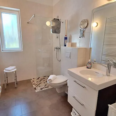 Appartement Anna Whg1 Brinkmannhaus - Fein Und Praktisch - Fast Am Strand, Terrasse, Grill